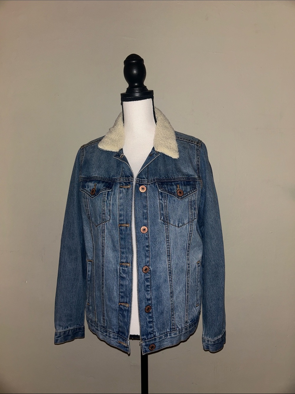 Forever 21 Light Blue Denim Jacket with Cream Sherpa Collar